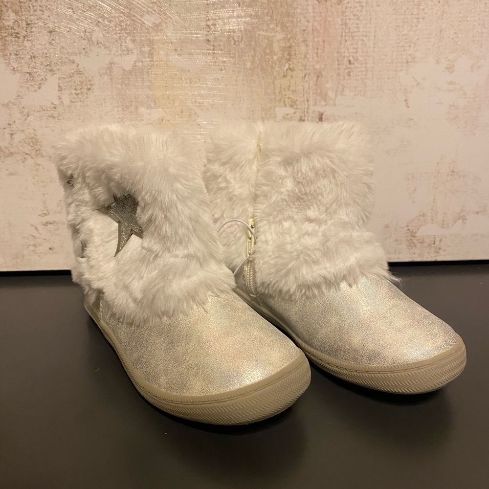 Cat and Jack Toddler Boots